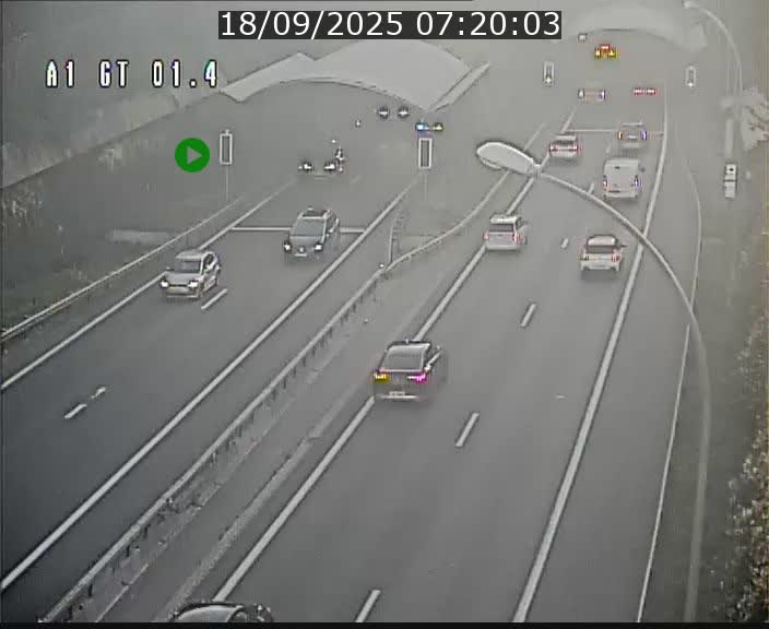 <h2>Traffic live webcam Luxembourg Hesperange - A1 direction Kirchberg - BK 1.4</h2>
