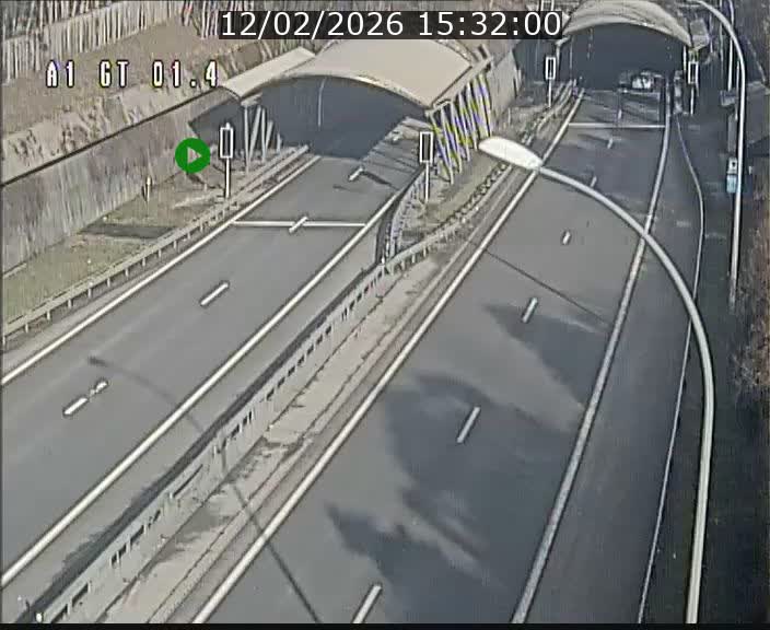 <h2>Traffic live webcam Luxembourg Hesperange - A1 direction Kirchberg - BK 1.4</h2>