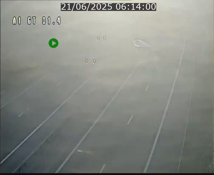 <h2>Traffic live webcam Luxembourg Hesperange - A1 direction Kirchberg - BK 1.4</h2>