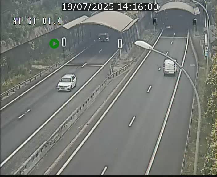 Traffic live webcam Luxembourg Hesperange - A1 direction Kirchberg - BK 1.4