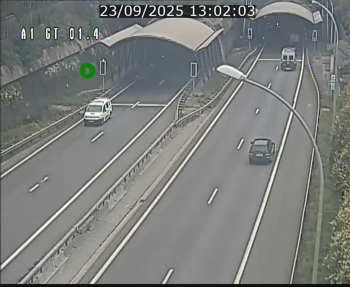 Traffic live webcam Luxembourg Hesperange - A1 direction Kirchberg - BK 1.4