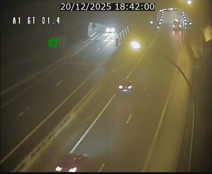 <h2>Traffic live webcam Luxembourg Hesperange - A1 direction Kirchberg - BK 1.4</h2>
