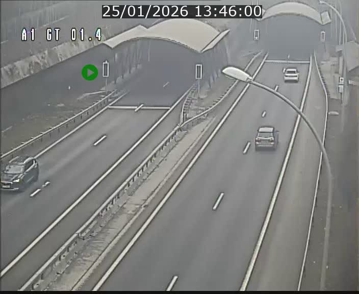 <h2>Traffic live webcam Luxembourg Hesperange - A1 direction Kirchberg - BK 1.4</h2>