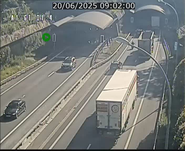 <h2>Traffic live webcam Luxembourg Hesperange - A1 direction Kirchberg - BK 1.4</h2>