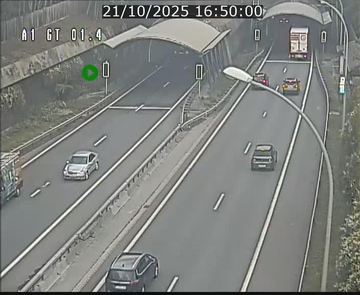 <h2>Traffic live webcam Luxembourg Hesperange - A1 direction Kirchberg - BK 1.4</h2>