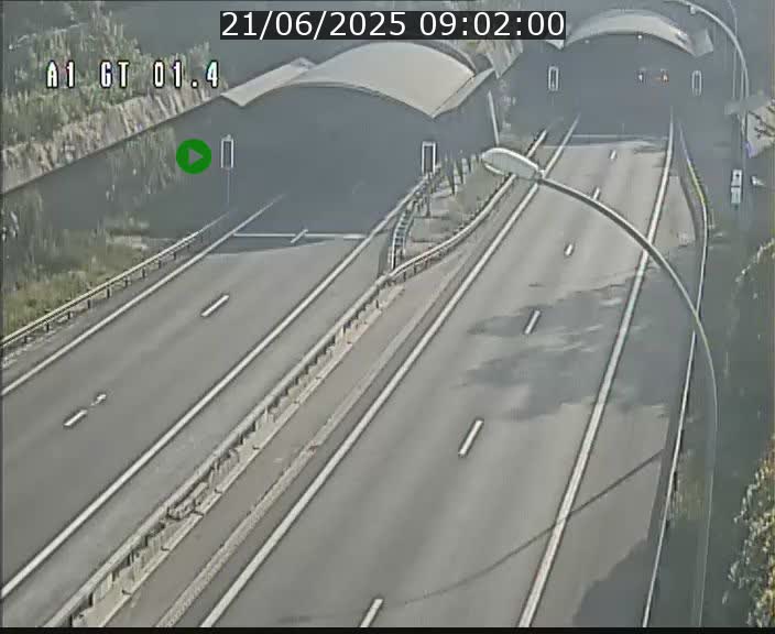 <h2>Traffic live webcam Luxembourg Hesperange - A1 direction Kirchberg - BK 1.4</h2>
