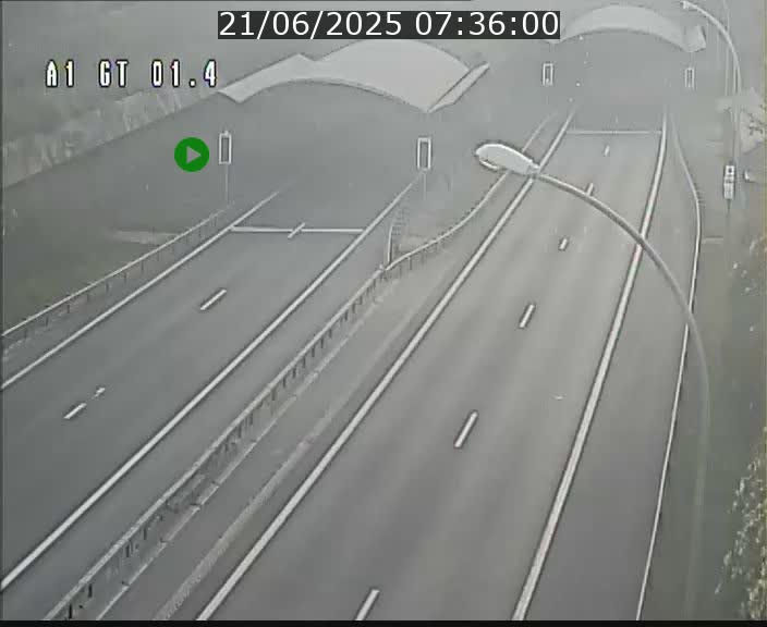 <h2>Traffic live webcam Luxembourg Hesperange - A1 direction Kirchberg - BK 1.4</h2>