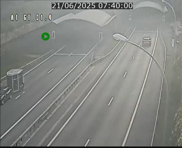 <h2>Traffic live webcam Luxembourg Hesperange - A1 direction Kirchberg - BK 1.4</h2>