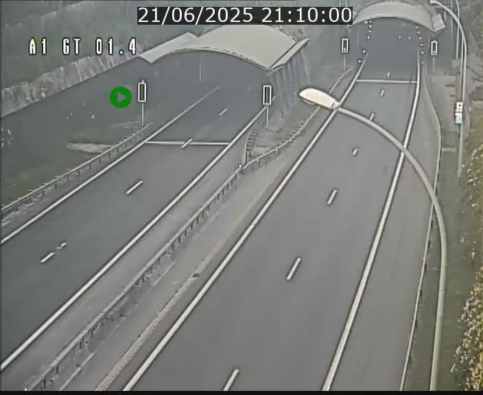 <h2>Traffic live webcam Luxembourg Hesperange - A1 direction Kirchberg - BK 1.4</h2>