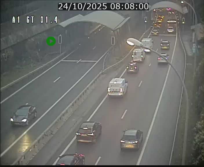 <h2>Traffic live webcam Luxembourg Hesperange - A1 direction Kirchberg - BK 1.4</h2>