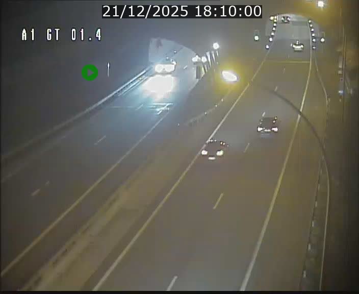 <h2>Traffic live webcam Luxembourg Hesperange - A1 direction Kirchberg - BK 1.4</h2>