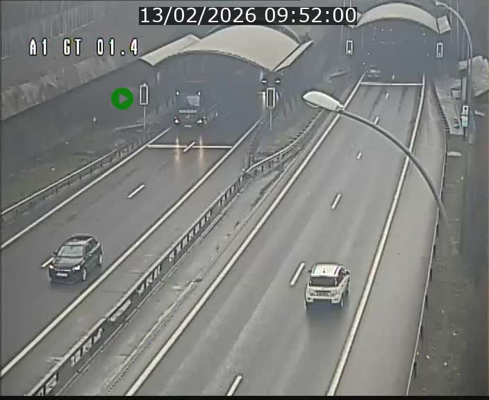 <h2>Traffic live webcam Luxembourg Hesperange - A1 direction Kirchberg - BK 1.4</h2>