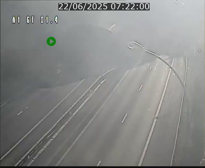 <h2>Traffic live webcam Luxembourg Hesperange - A1 direction Kirchberg - BK 1.4</h2>