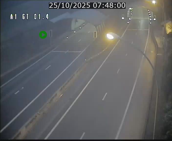 <h2>Traffic live webcam Luxembourg Hesperange - A1 direction Kirchberg - BK 1.4</h2>