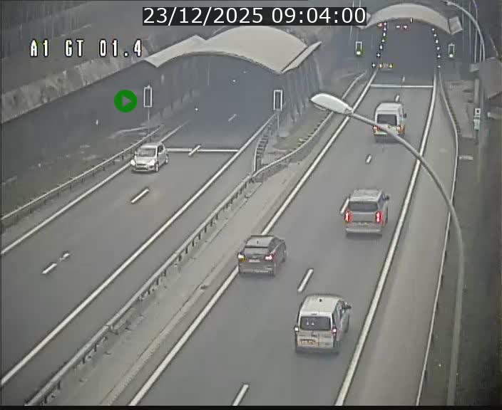 <h2>Traffic live webcam Luxembourg Hesperange - A1 direction Kirchberg - BK 1.4</h2>