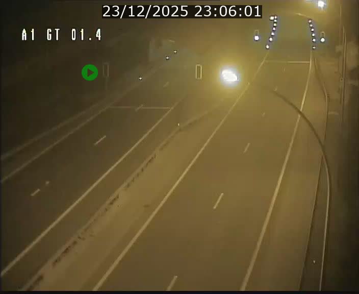 <h2>Traffic live webcam Luxembourg Hesperange - A1 direction Kirchberg - BK 1.4</h2>