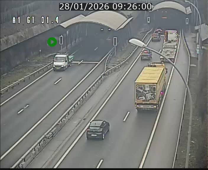 <h2>Traffic live webcam Luxembourg Hesperange - A1 direction Kirchberg - BK 1.4</h2>