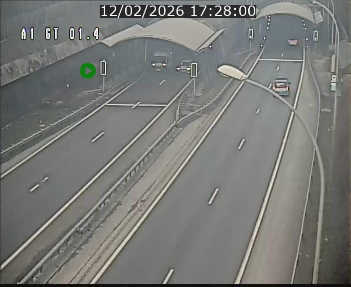 <h2>Traffic live webcam Luxembourg Hesperange - A1 direction Kirchberg - BK 1.4</h2>