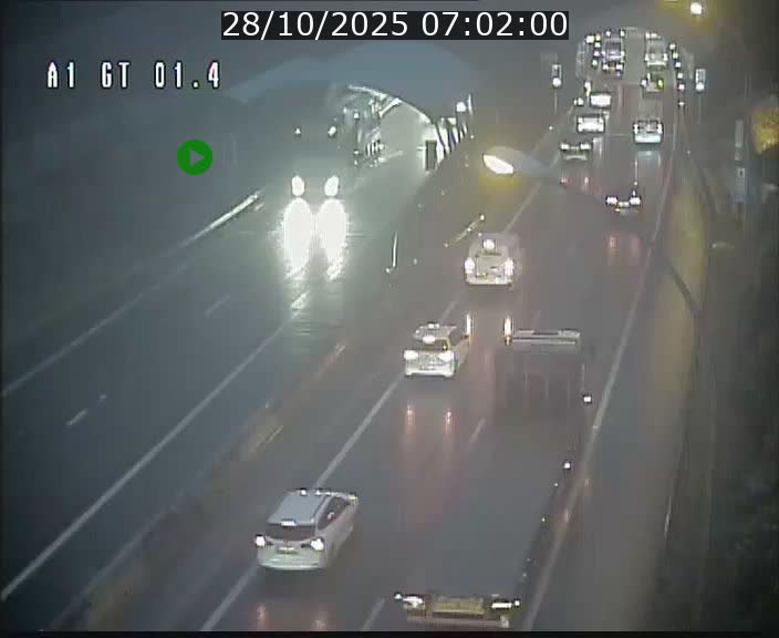 <h2>Traffic live webcam Luxembourg Hesperange - A1 direction Kirchberg - BK 1.4</h2>