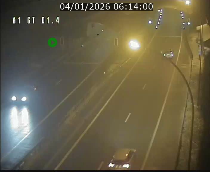 <h2>Traffic live webcam Luxembourg Hesperange - A1 direction Kirchberg - BK 1.4</h2>