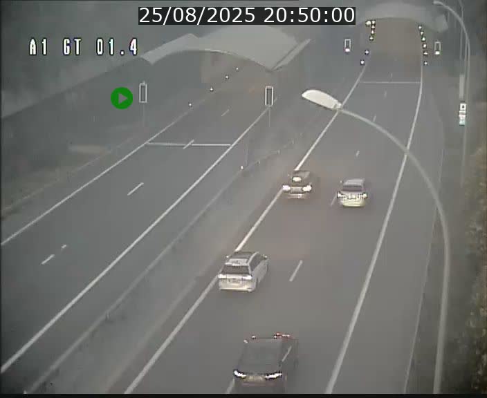 <h2>Traffic live webcam Luxembourg Hesperange - A1 direction Kirchberg - BK 1.4</h2>