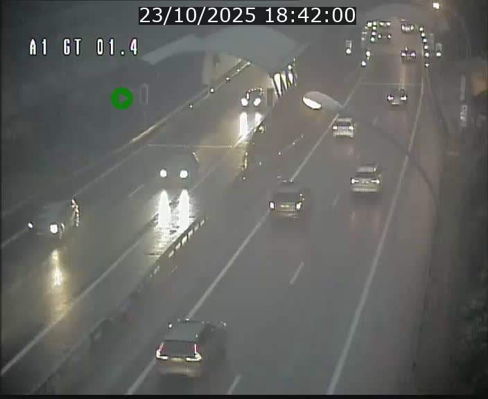 Traffic live webcam Luxembourg Hesperange - A1 direction Kirchberg - BK 1.4