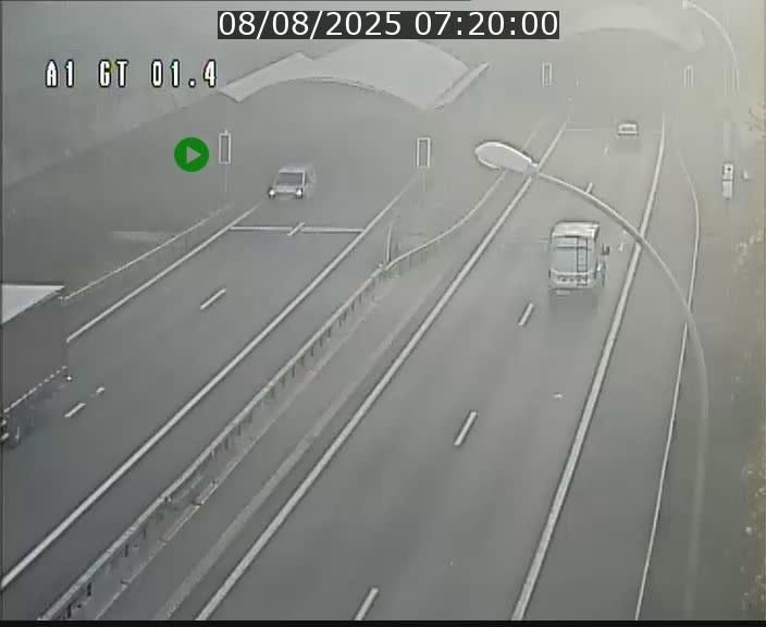 <h2>Traffic live webcam Luxembourg Hesperange - A1 direction Kirchberg - BK 1.4</h2>