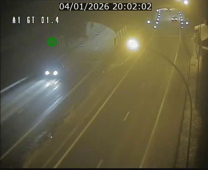 <h2>Traffic live webcam Luxembourg Hesperange - A1 direction Kirchberg - BK 1.4</h2>
