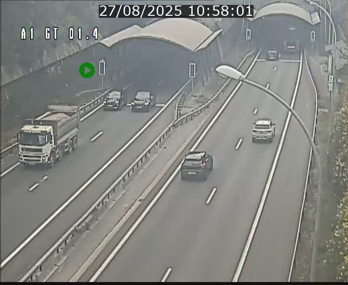 <h2>Traffic live webcam Luxembourg Hesperange - A1 direction Kirchberg - BK 1.4</h2>
