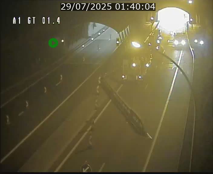 <h2>Traffic live webcam Luxembourg Hesperange - A1 direction Kirchberg - BK 1.4</h2>
