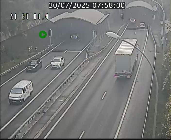 <h2>Traffic live webcam Luxembourg Hesperange - A1 direction Kirchberg - BK 1.4</h2>