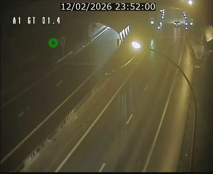 <h2>Traffic live webcam Luxembourg Hesperange - A1 direction Kirchberg - BK 1.4</h2>