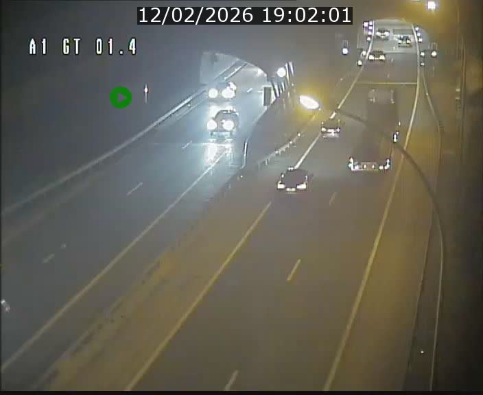 <h2>Traffic live webcam Luxembourg Hesperange - A1 direction Kirchberg - BK 1.4</h2>