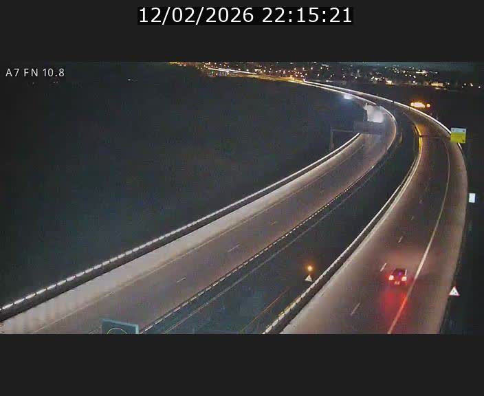 <h2>Caméra trafic Luxembourg - A7, Tunnel Gousselerbierg, sortie sud, direction rond-point Lorentzweiler (BK 10.8)</h2>