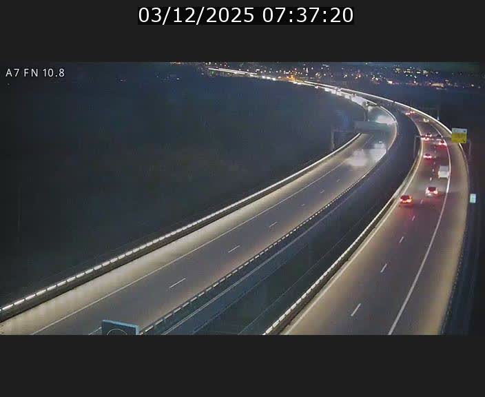 <h2>Caméra trafic Luxembourg - A7, Tunnel Gousselerbierg, sortie sud, direction rond-point Lorentzweiler (BK 10.8)</h2>
