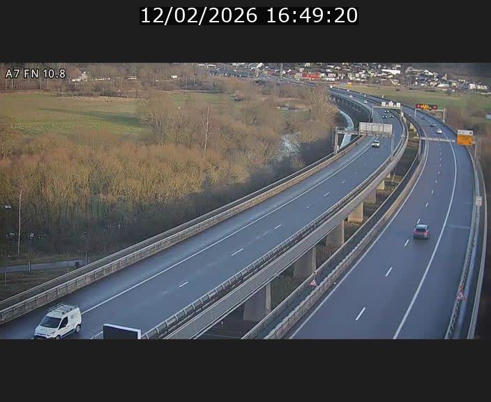 <h2>Caméra trafic Luxembourg - A7, Tunnel Gousselerbierg, sortie sud, direction rond-point Lorentzweiler (BK 10.8)</h2>