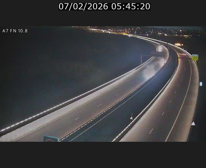 <h2>Caméra trafic Luxembourg - A7, Tunnel Gousselerbierg, sortie sud, direction rond-point Lorentzweiler (BK 10.8)</h2>