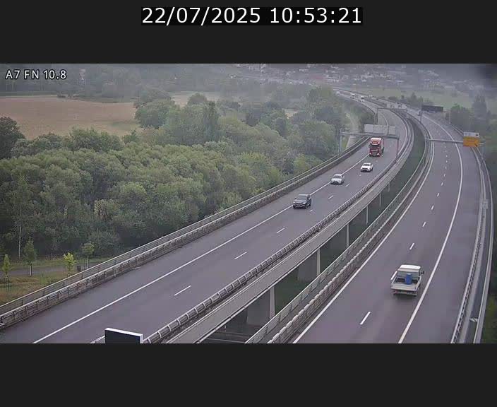 <h2>Caméra trafic Luxembourg - A7, Tunnel Gousselerbierg, sortie sud, direction rond-point Lorentzweiler (BK 10.8)</h2>