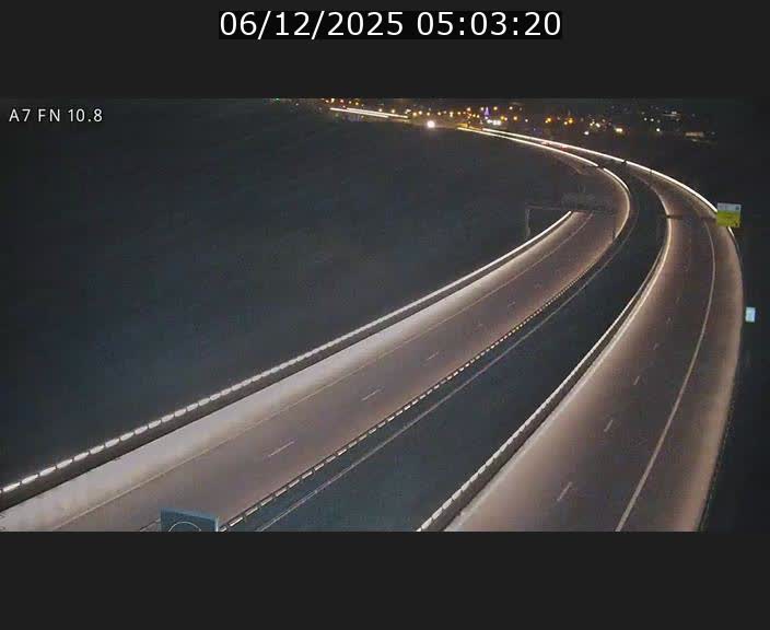 <h2>Caméra trafic Luxembourg - A7, Tunnel Gousselerbierg, sortie sud, direction rond-point Lorentzweiler (BK 10.8)</h2>