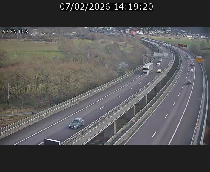 <h2>Caméra trafic Luxembourg - A7, Tunnel Gousselerbierg, sortie sud, direction rond-point Lorentzweiler (BK 10.8)</h2>