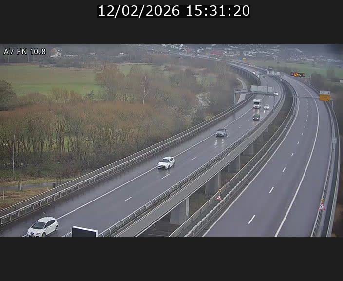 <h2>Caméra trafic Luxembourg - A7, Tunnel Gousselerbierg, sortie sud, direction rond-point Lorentzweiler (BK 10.8)</h2>