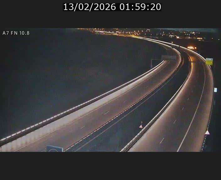 <h2>Caméra trafic Luxembourg - A7, Tunnel Gousselerbierg, sortie sud, direction rond-point Lorentzweiler (BK 10.8)</h2>