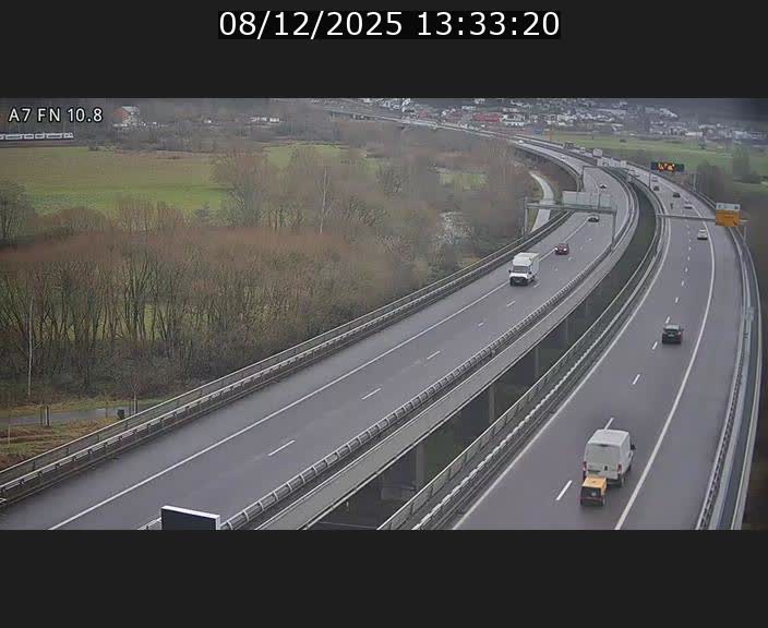 <h2>Caméra trafic Luxembourg - A7, Tunnel Gousselerbierg, sortie sud, direction rond-point Lorentzweiler (BK 10.8)</h2>