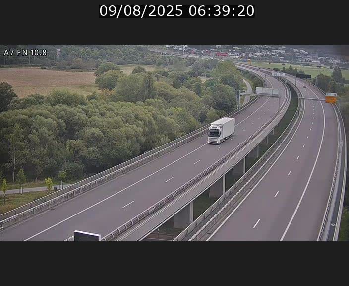 <h2>Caméra trafic Luxembourg - A7, Tunnel Gousselerbierg, sortie sud, direction rond-point Lorentzweiler (BK 10.8)</h2>