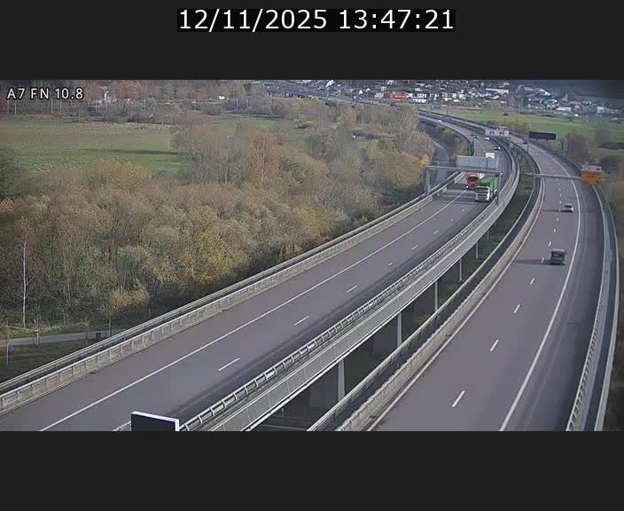 <h2>Caméra trafic Luxembourg - A7, Tunnel Gousselerbierg, sortie sud, direction rond-point Lorentzweiler (BK 10.8)</h2>