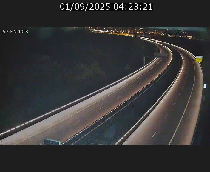 <h2>Caméra trafic Luxembourg - A7, Tunnel Gousselerbierg, sortie sud, direction rond-point Lorentzweiler (BK 10.8)</h2>