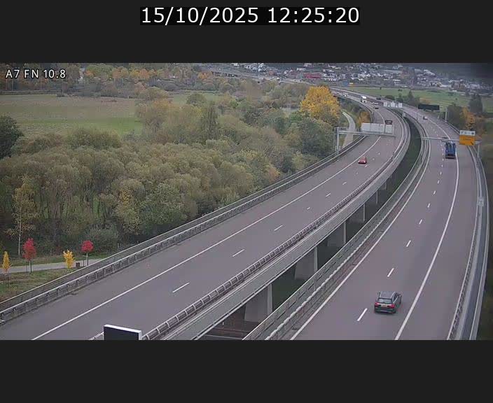 <h2>Caméra trafic Luxembourg - A7, Tunnel Gousselerbierg, sortie sud, direction rond-point Lorentzweiler (BK 10.8)</h2>
