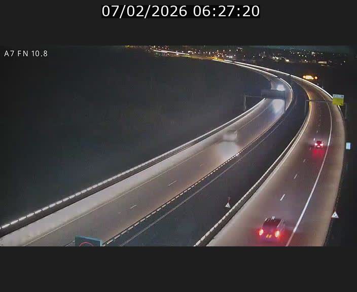 <h2>Caméra trafic Luxembourg - A7, Tunnel Gousselerbierg, sortie sud, direction rond-point Lorentzweiler (BK 10.8)</h2>