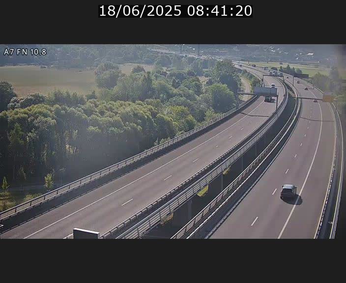 <h2>Caméra trafic Luxembourg - A7, Tunnel Gousselerbierg, sortie sud, direction rond-point Lorentzweiler (BK 10.8)</h2>
