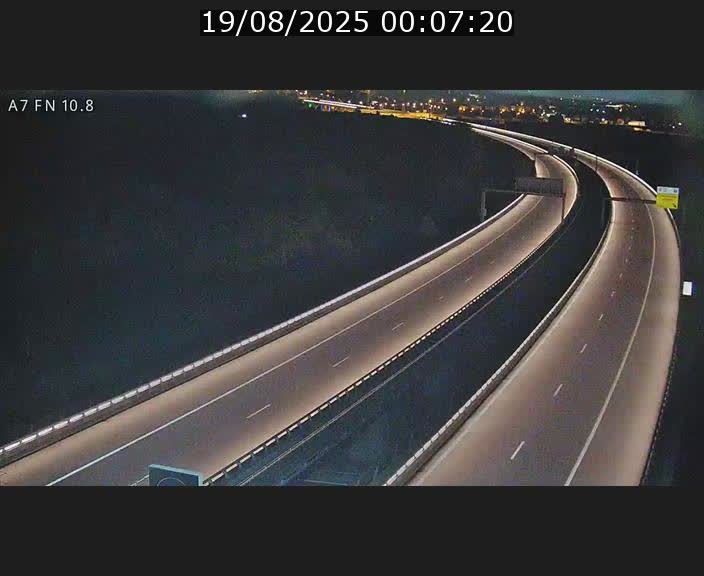 <h2>Caméra trafic Luxembourg - A7, Tunnel Gousselerbierg, sortie sud, direction rond-point Lorentzweiler (BK 10.8)</h2>